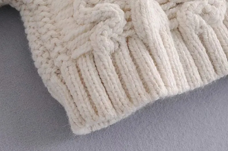 CROPPED CABLE-KNIT CARDIGAN