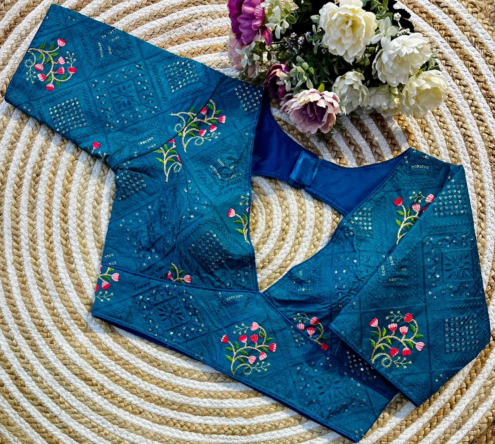 Readymade Vneck blouses