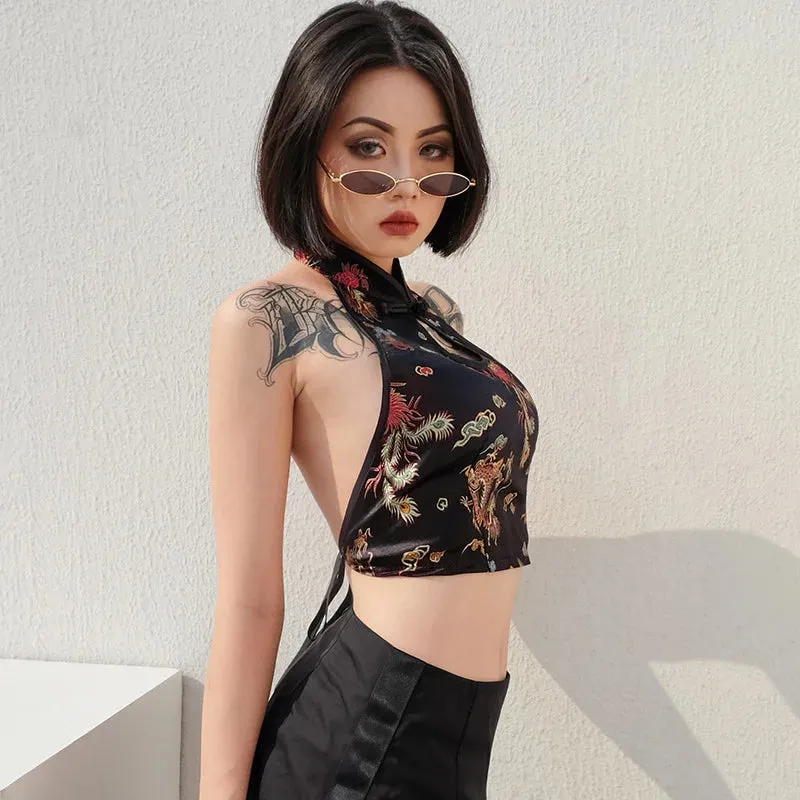 Vintage Crop Top mit Halterneck und Drachenstickerei im chinesischen Stil
